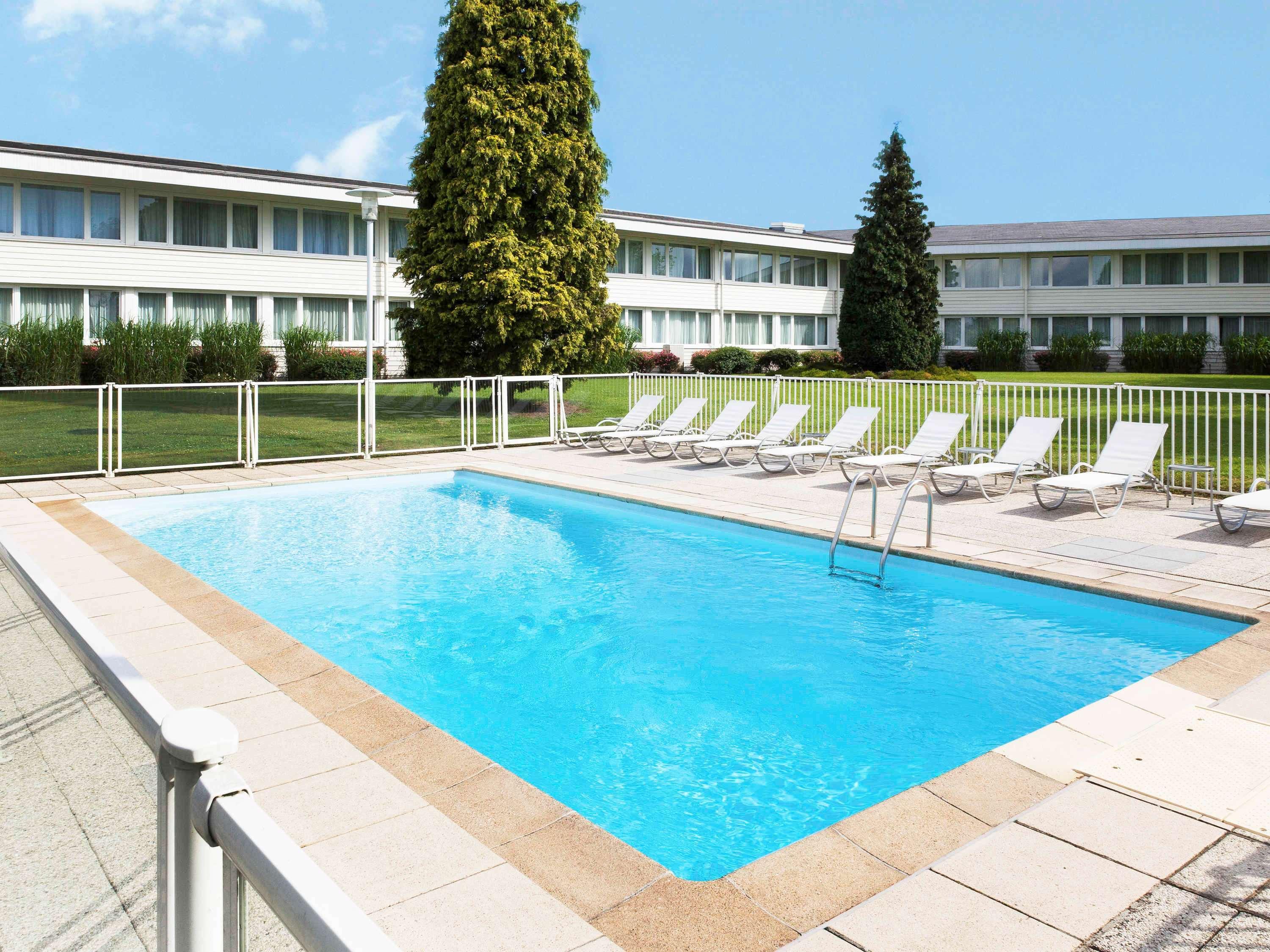Novotel Lille Aeroport Exterior photo