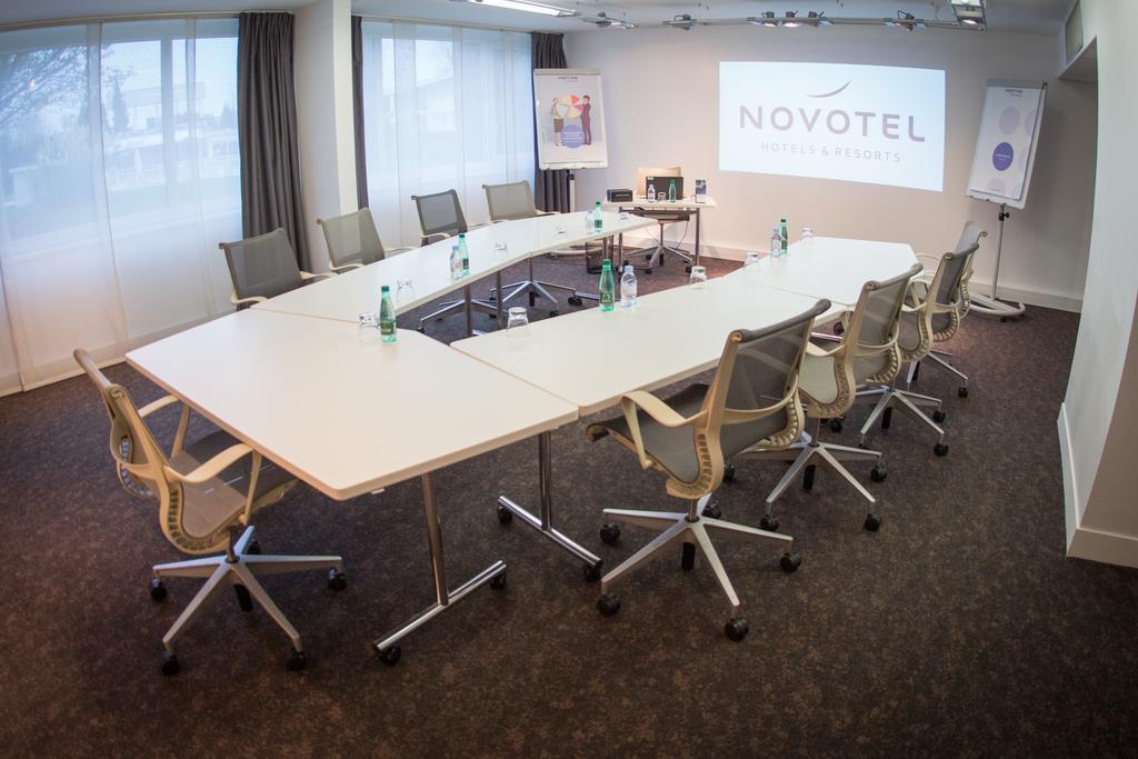 Novotel Lille Aeroport Exterior photo